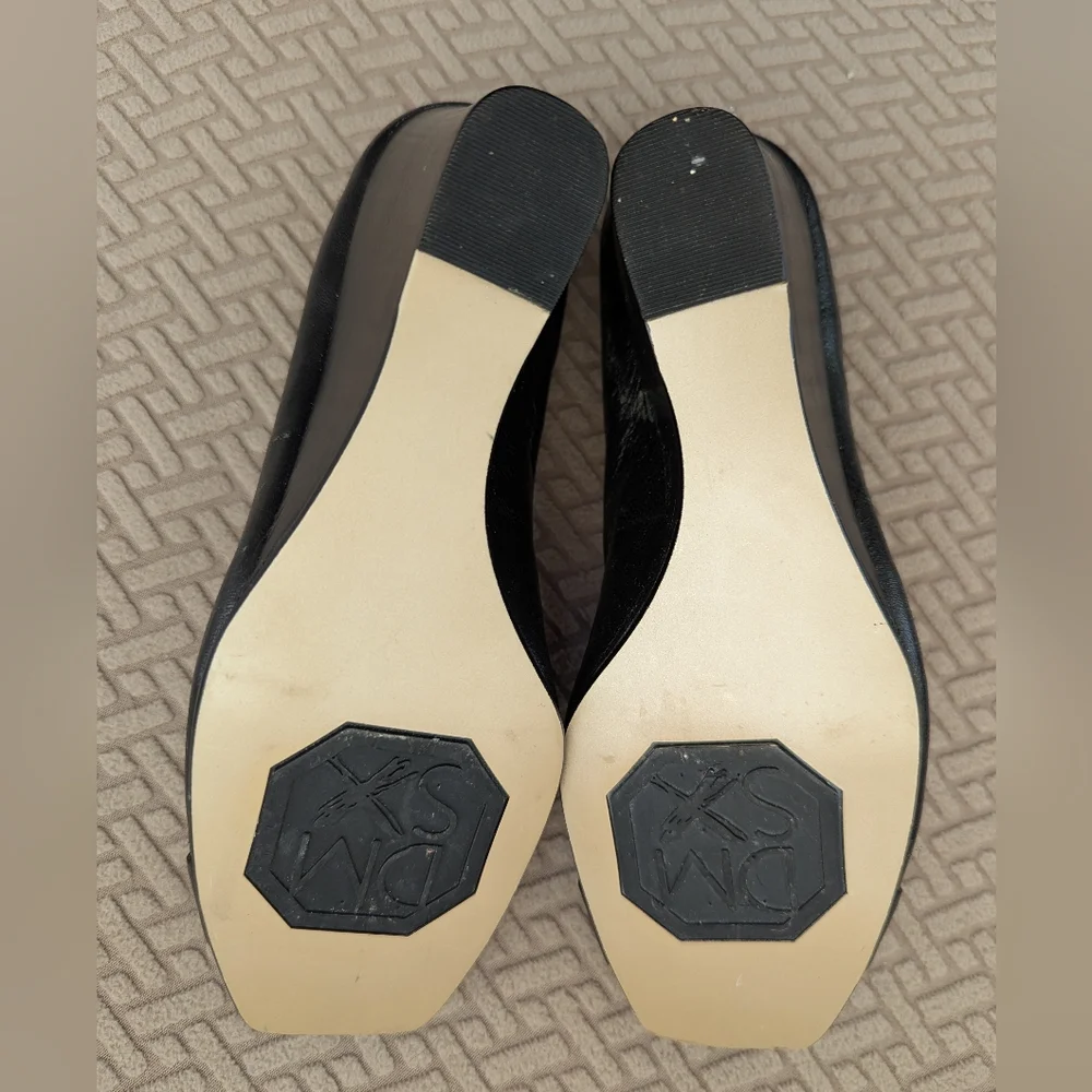 Donald J. Pilner DMSX Nance Black Dress Wedges EUC